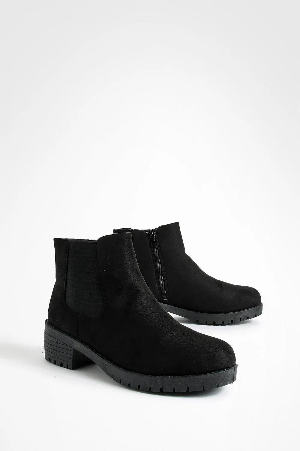 Basic Low Chelsea Boots