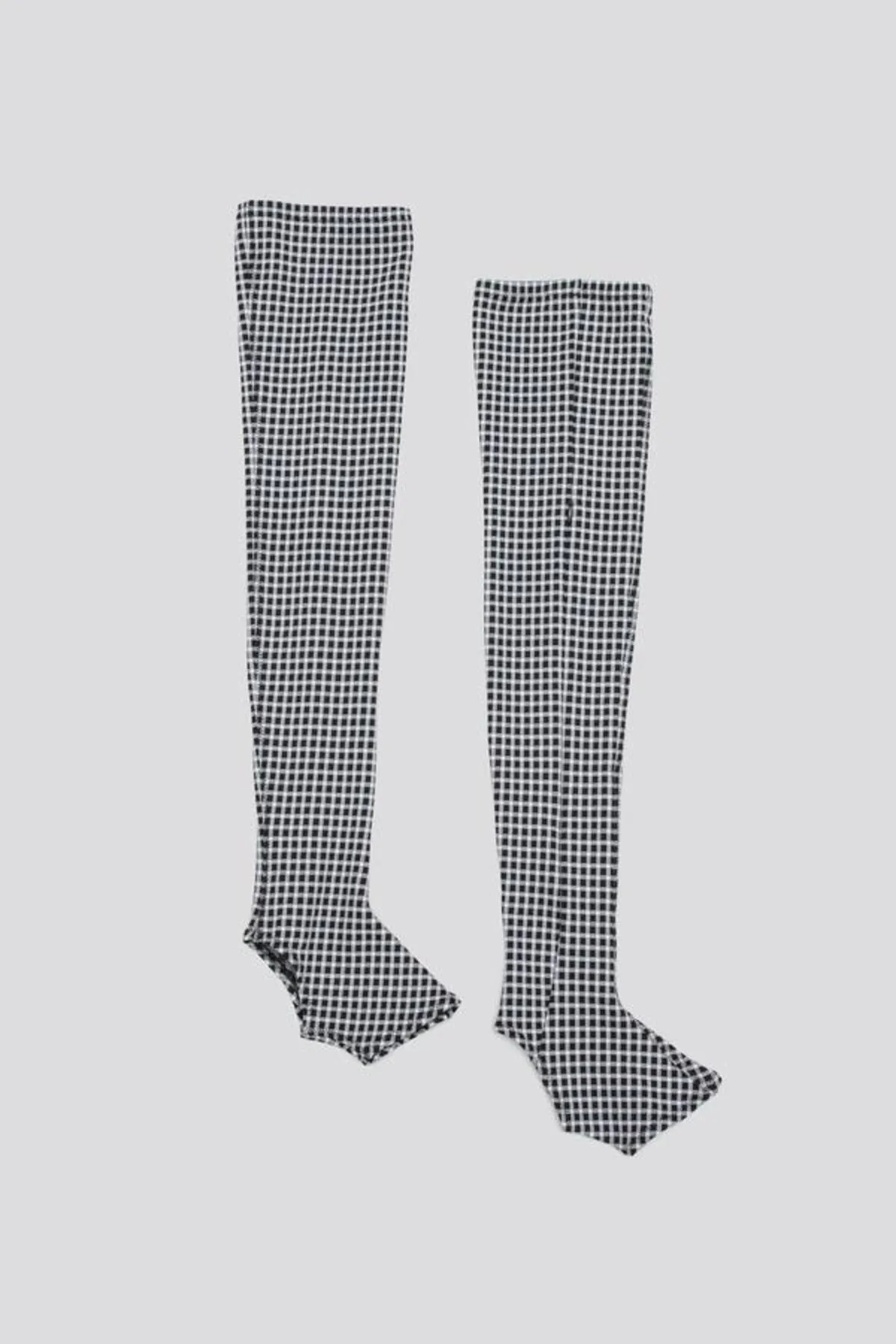 Sella Legwarmers - BLACK/WHITE